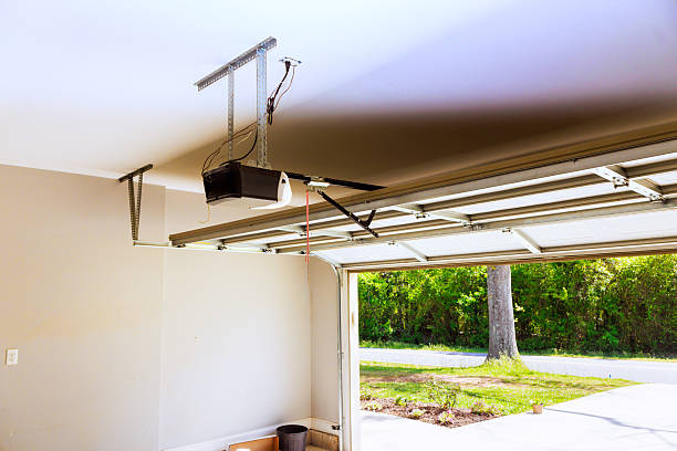 Top rated local Garage Door specialists in Central High, OK